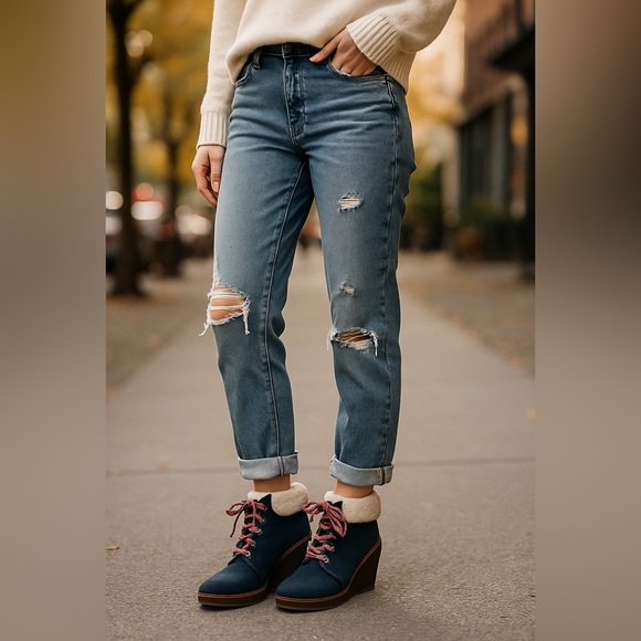 ✨ Caslon Blue Suede Faux-Fur Wedge Ankle Booties | Size 8 | NWOB - Picture 3 of 16